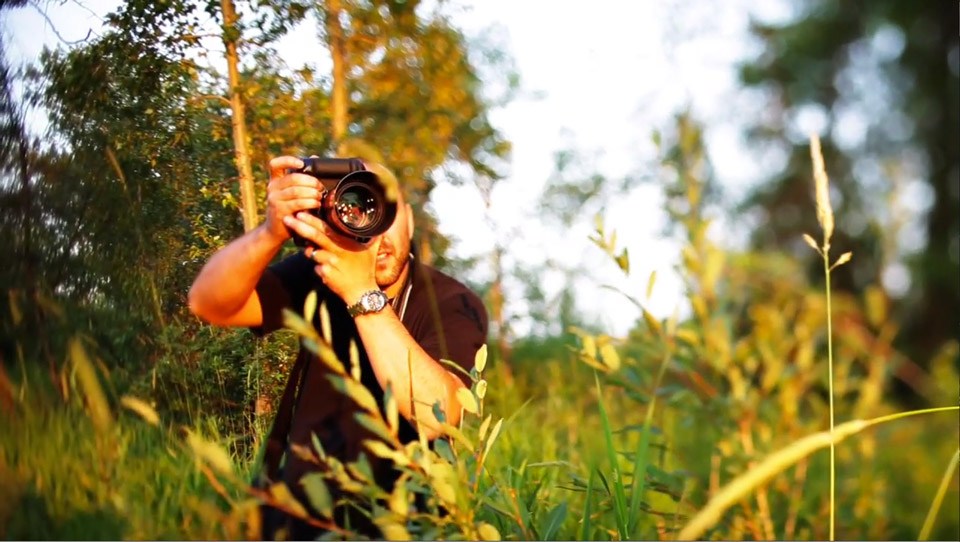 Canadian wedding and lifestyle photographer Gabe McClintock